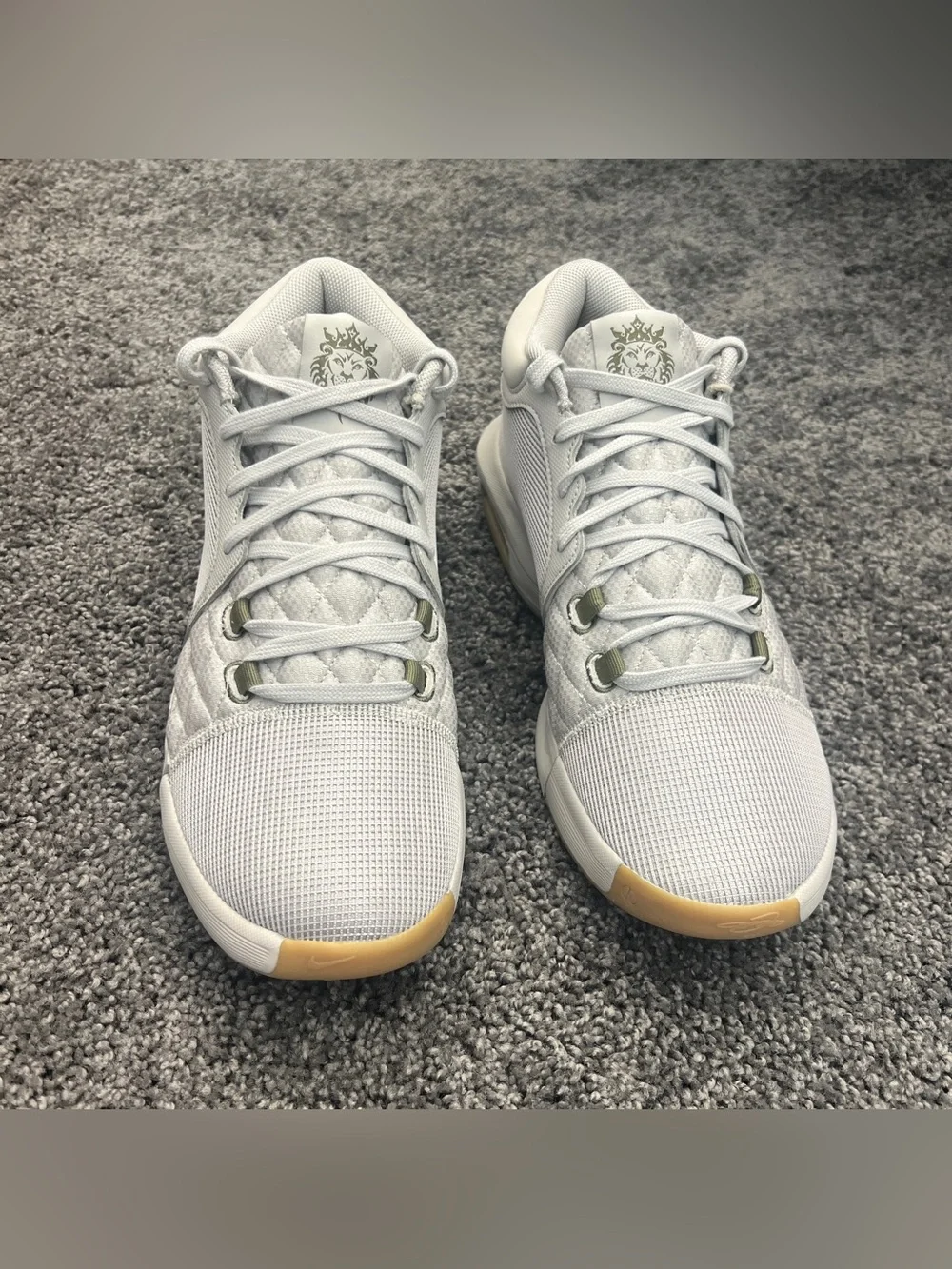 Nike LeBron Witness 8 Shoes Men’s Size 11.5 Light Iron Ore Gum Brown FB2239-003